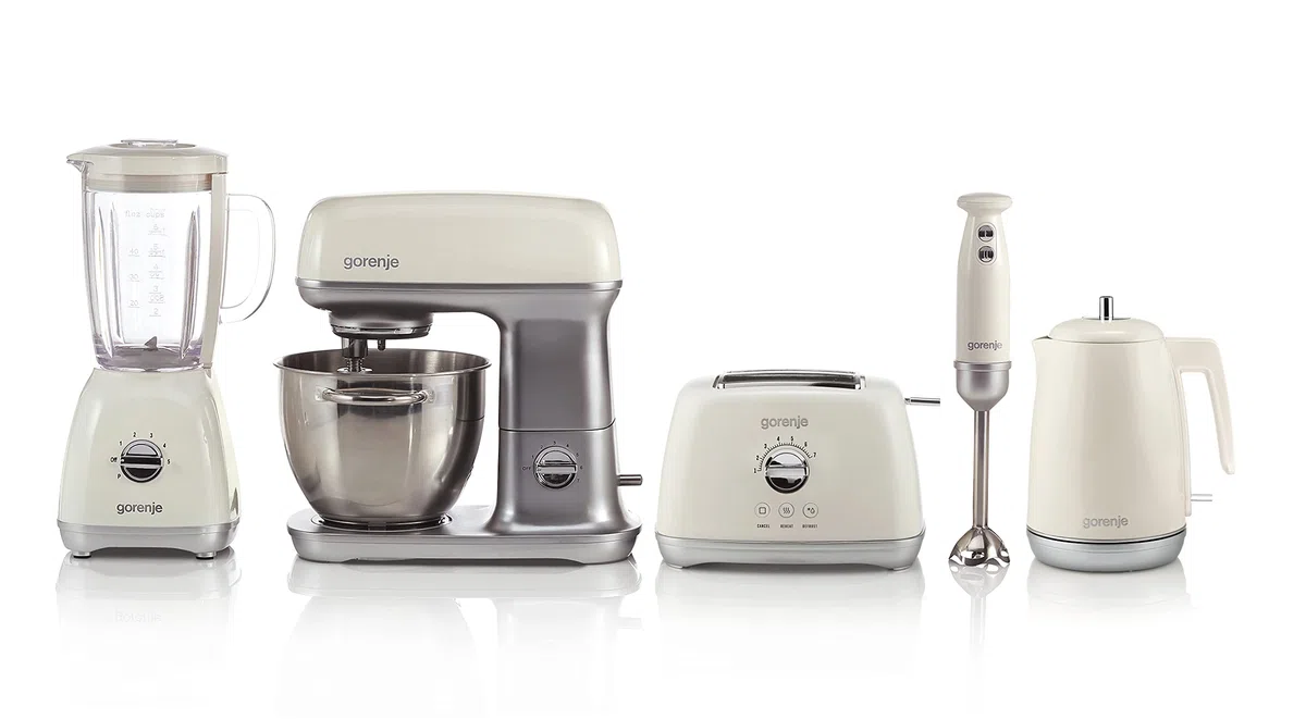 Gorenje MMC 1000 RL robot kuchenny, 7 stopni prędkości, misa 4,5 litra, moc silnika 1000 W, miksowanie 3D, SuperSilent/EasyClean/ochrona przed przegrzaniem, regulacja prędkości obrotowej, szampan